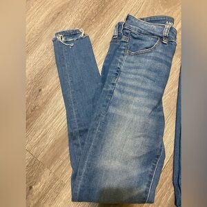 American Eagle Outfitters Distressed Blue Skinny Jeans